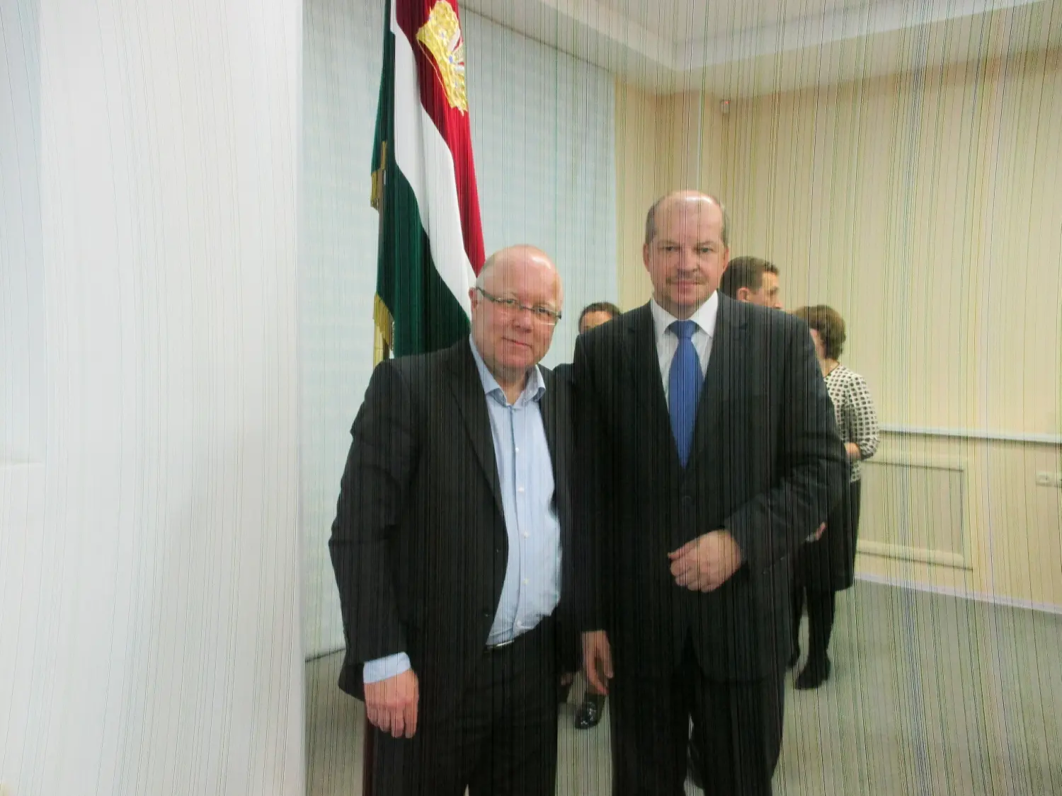 Dr. Detlev Freyhoff with minister of education Uljanowsk RU